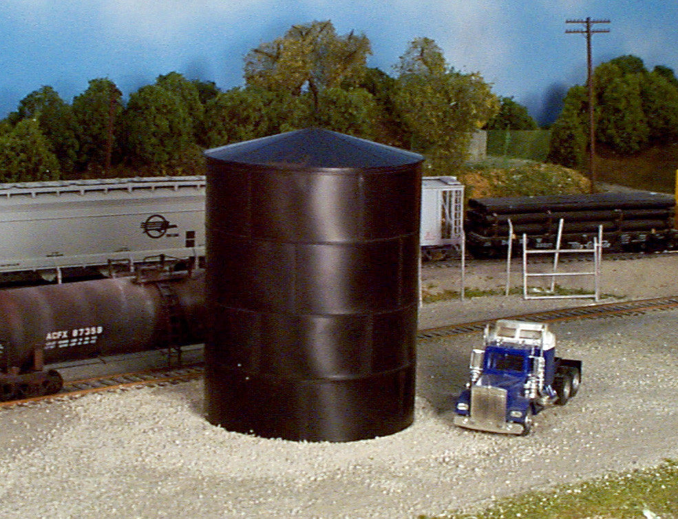628-0503 HO Water/Oil Tank 29′ Peaked Top (Kit)