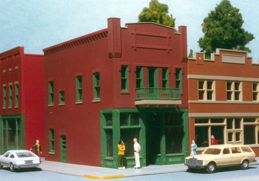 HO Bonnie B Boutique