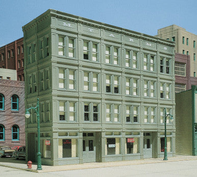 DPM 11900 M.T. Arms Hotel - HO Scale Kit