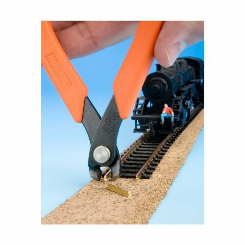 Xuron 2175M Track Cutter | Vertical | #90137 | HO N Z